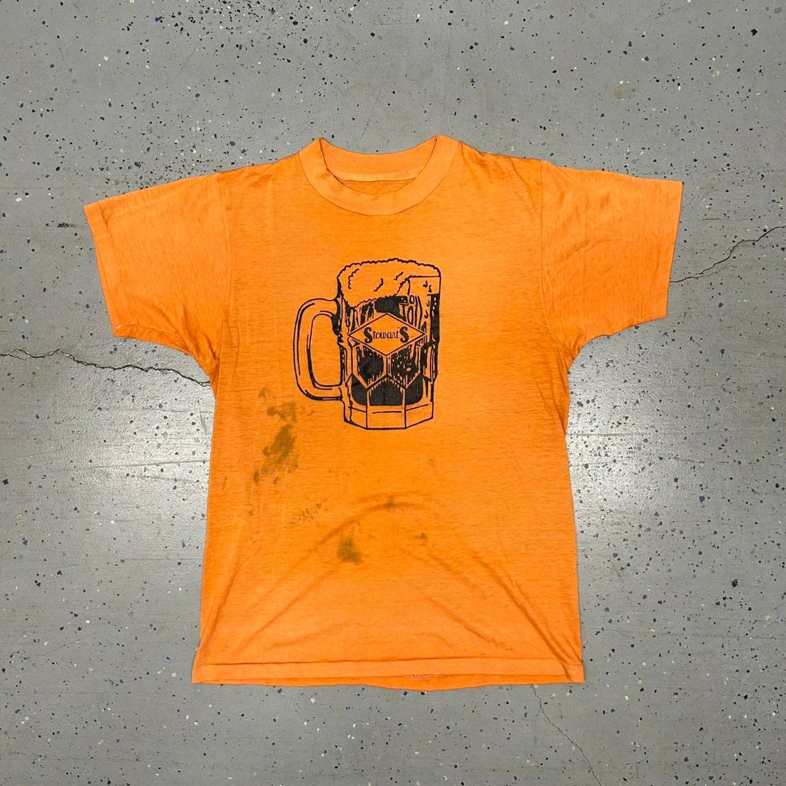 Other 70s orange vintage Stewart’s t-shirt with unique stains Size US L / EU 52-54 / 3 - 1 Thumbnail