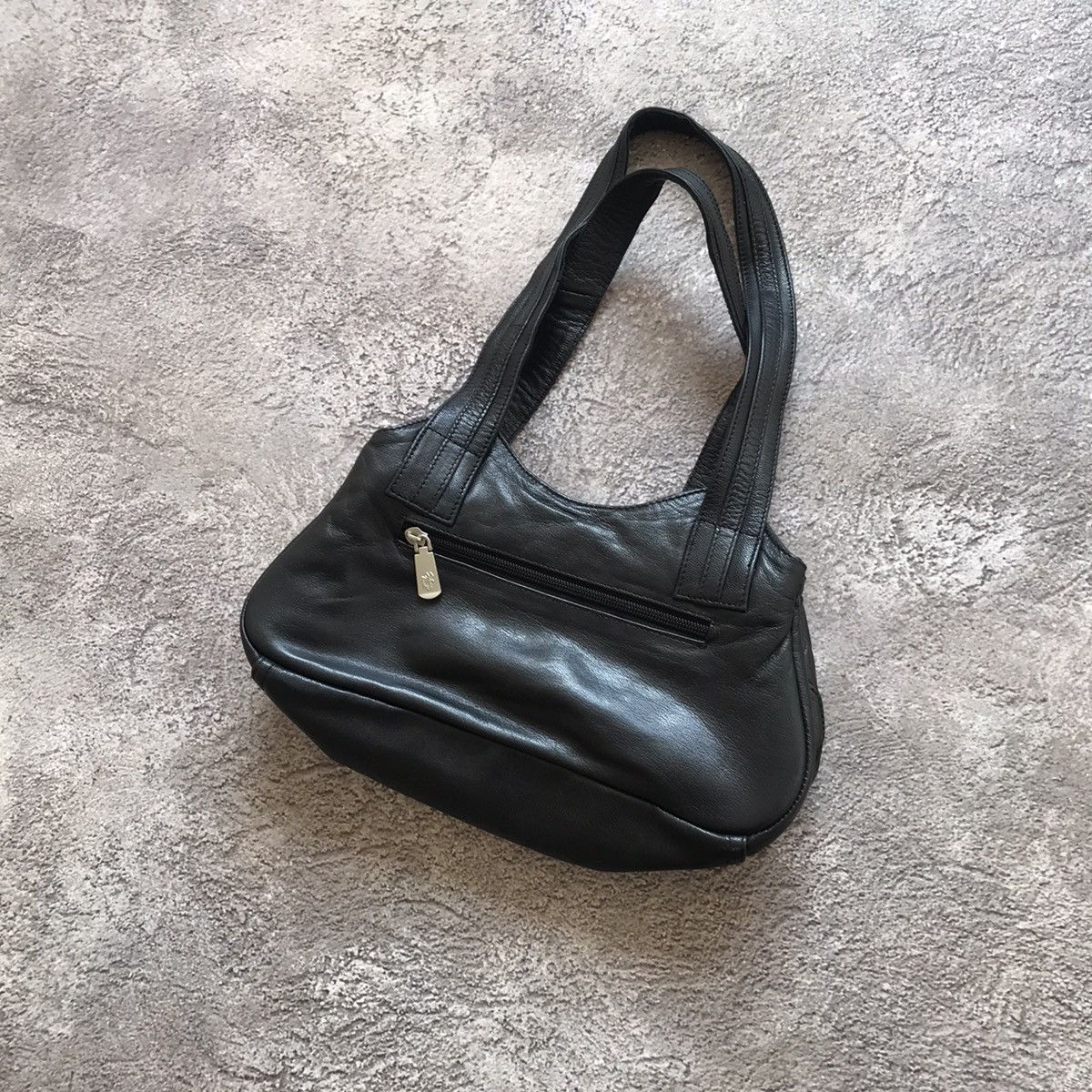 Vintage Vintage Y2K Black Leather Shoulder Bag Japanese Streetwear O Size ONE SIZE - 6 Thumbnail