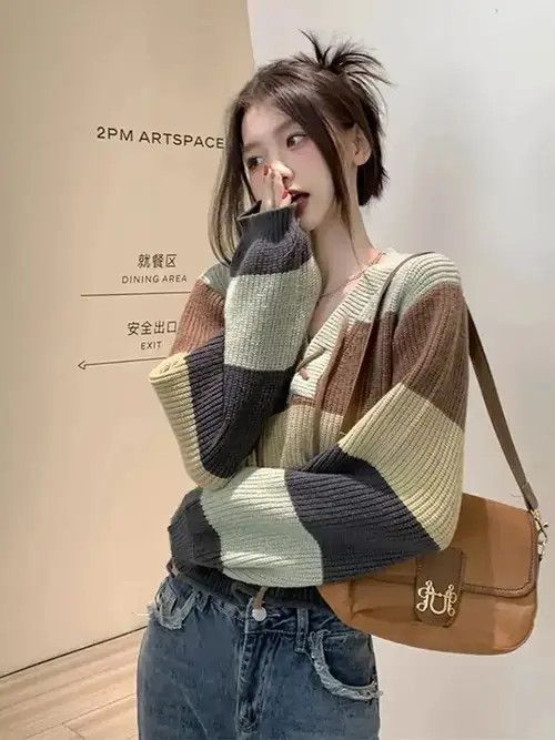 Japanese Brand × Vintage Deeptown Vintage Striped Cropped Sweater Women Size ONE SIZE - 2 Thumbnail