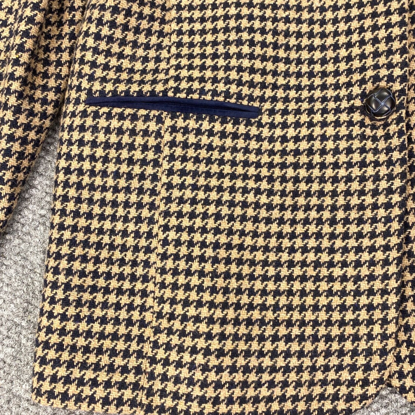 Vintage VINTAGE JL Colebrook Blazer Medium Brown Tan Blue Wool Blend Houndstooth Plaid Button Lined Pockets Classic USA Womens Size M / US 6-8 / IT 42-44 - 5 Thumbnail