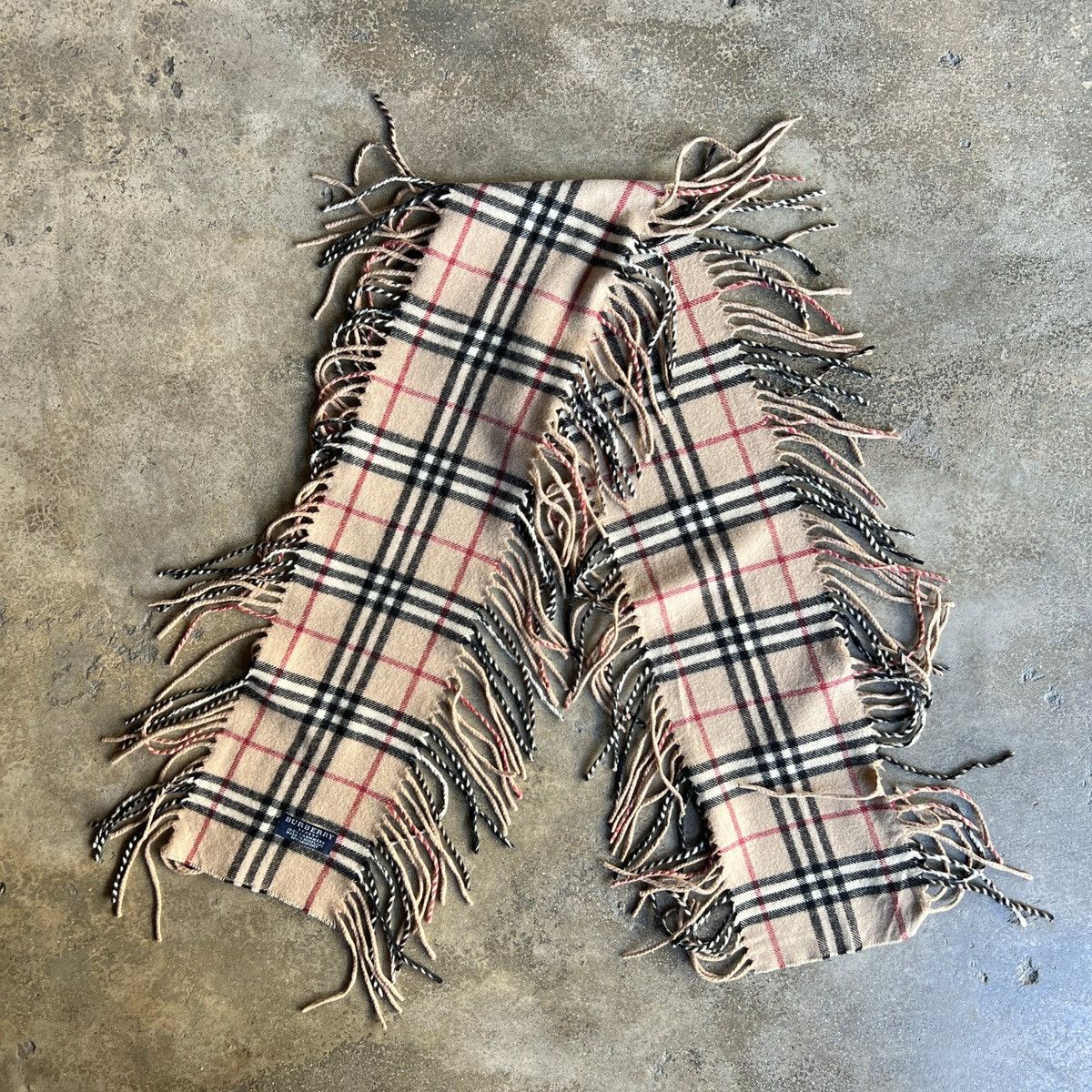 Burberry Cashmere Tartan Scarf Size ONE SIZE - 1 Thumbnail