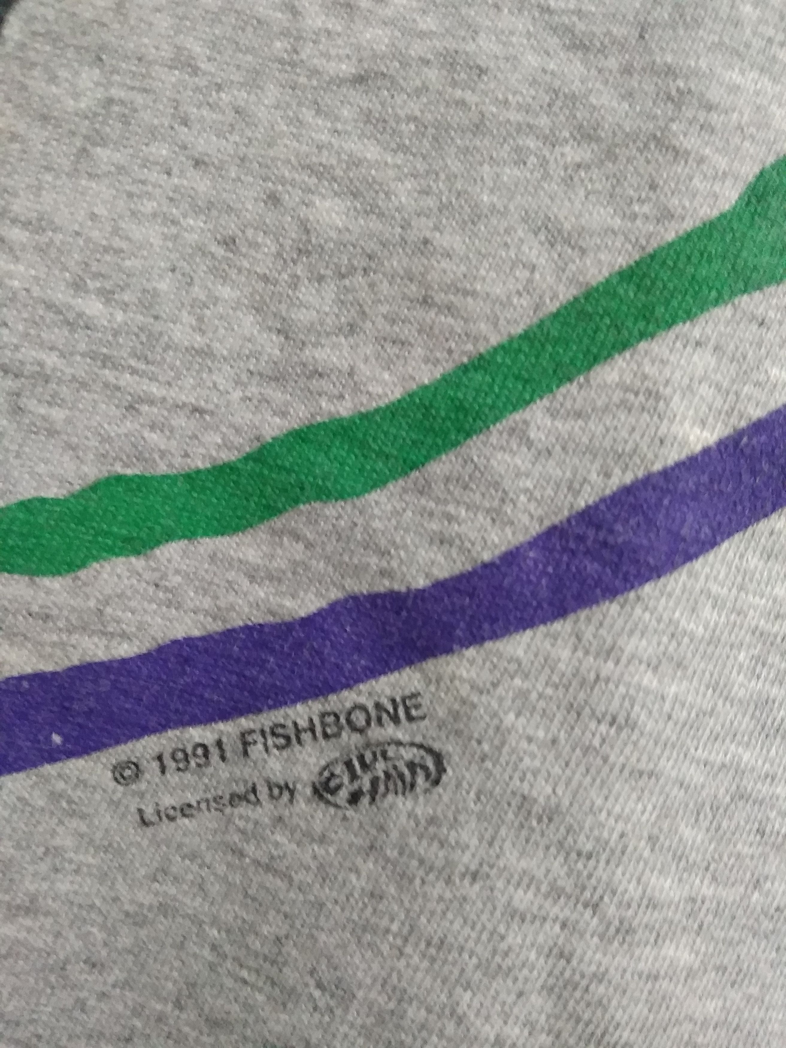 Band Tees Vintage 1991 Fishbone rock band raglan shirt rare Size US M / EU 48-50 / 2 - 3 Thumbnail