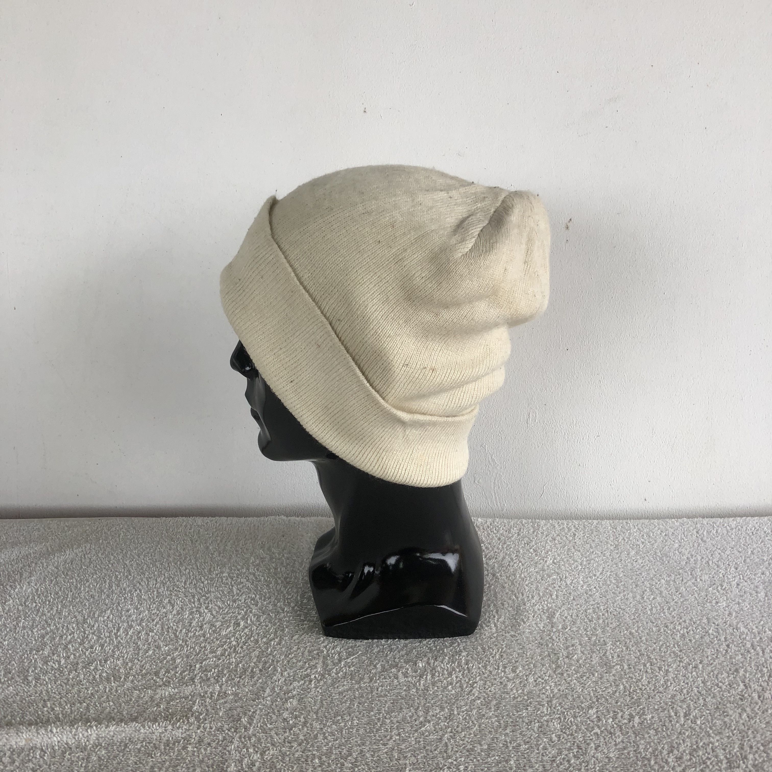 Japanese Brand Vintage Y2K Skulls Beanie Snow Caps Hats Size ONE SIZE - 4 Thumbnail