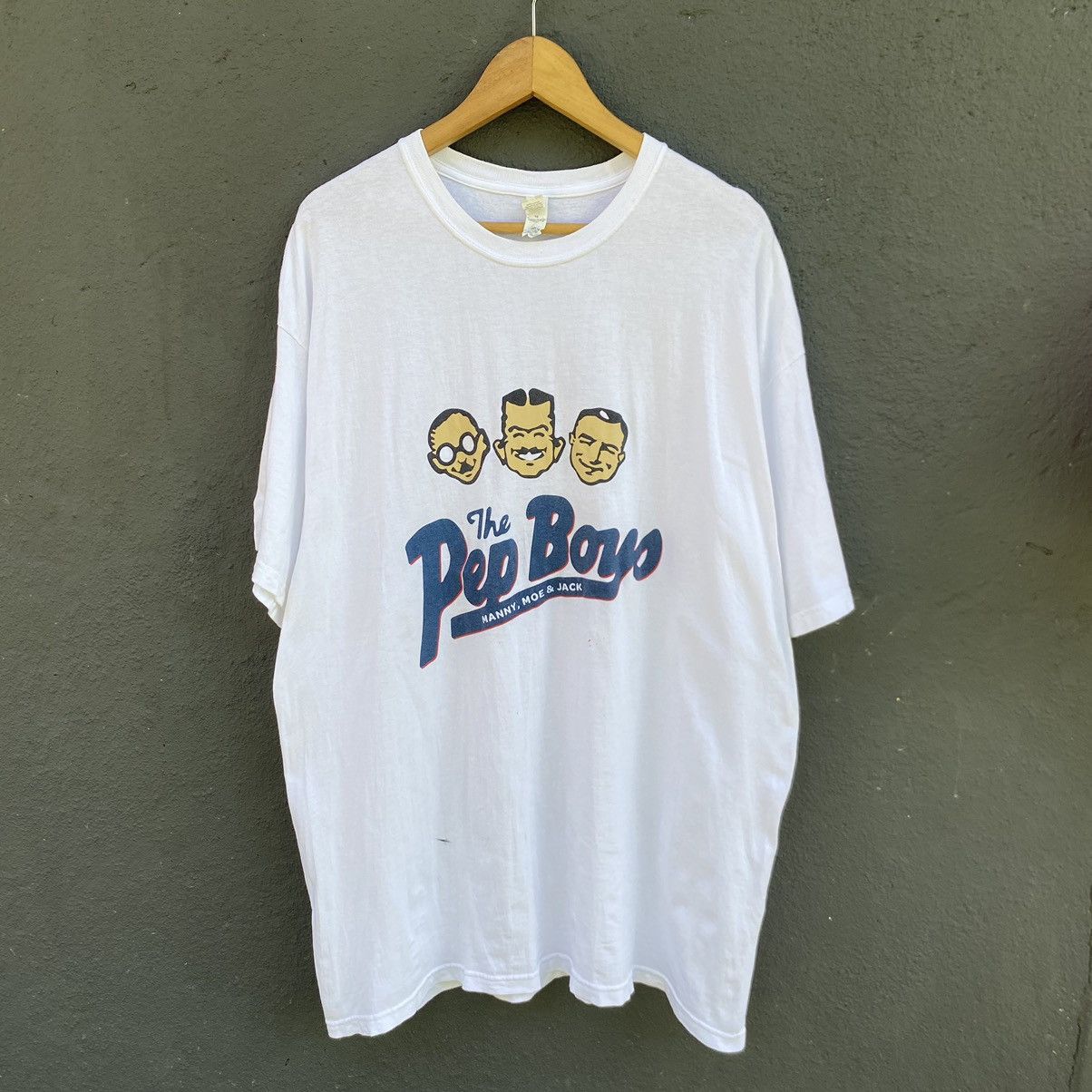Vintage The Pep Boys Manny Moe & Jack Oversized Tee