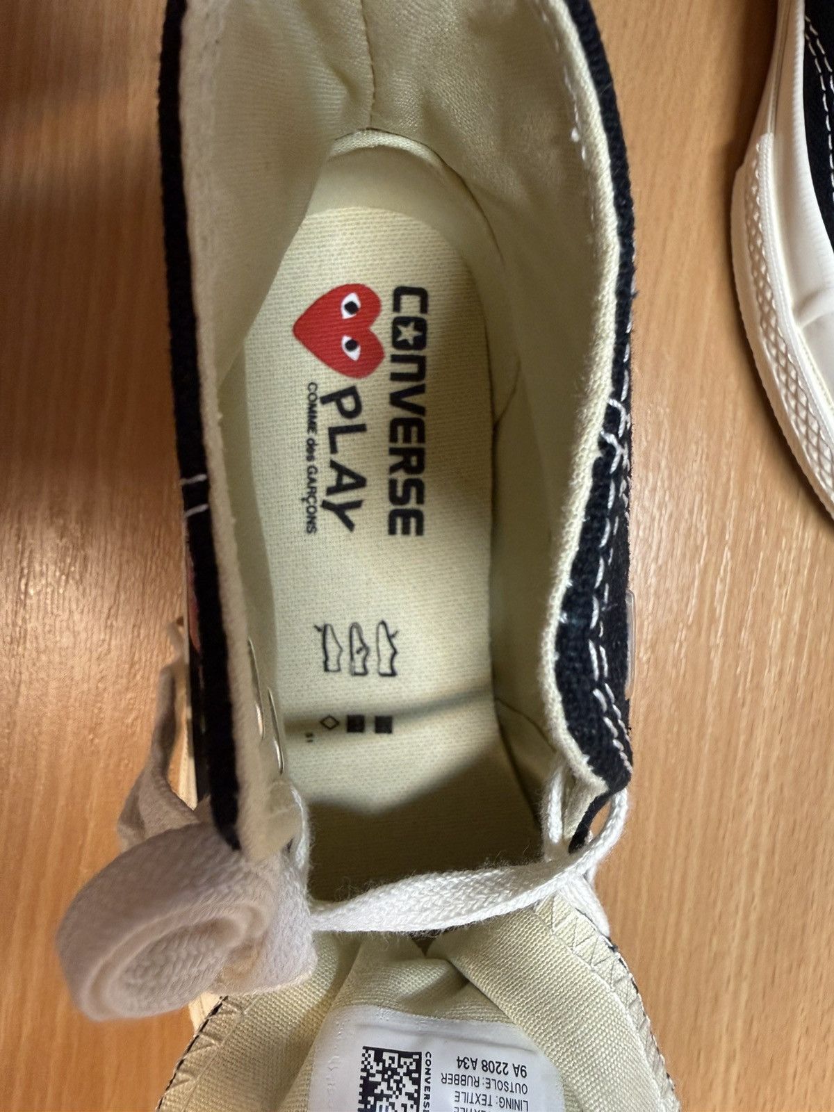 Comme des Garcons PLAY × Converse Converse x Comme des Garçons PLAY Chuck Taylor High Size US 7.5 / IT 37.5 - 5 Thumbnail