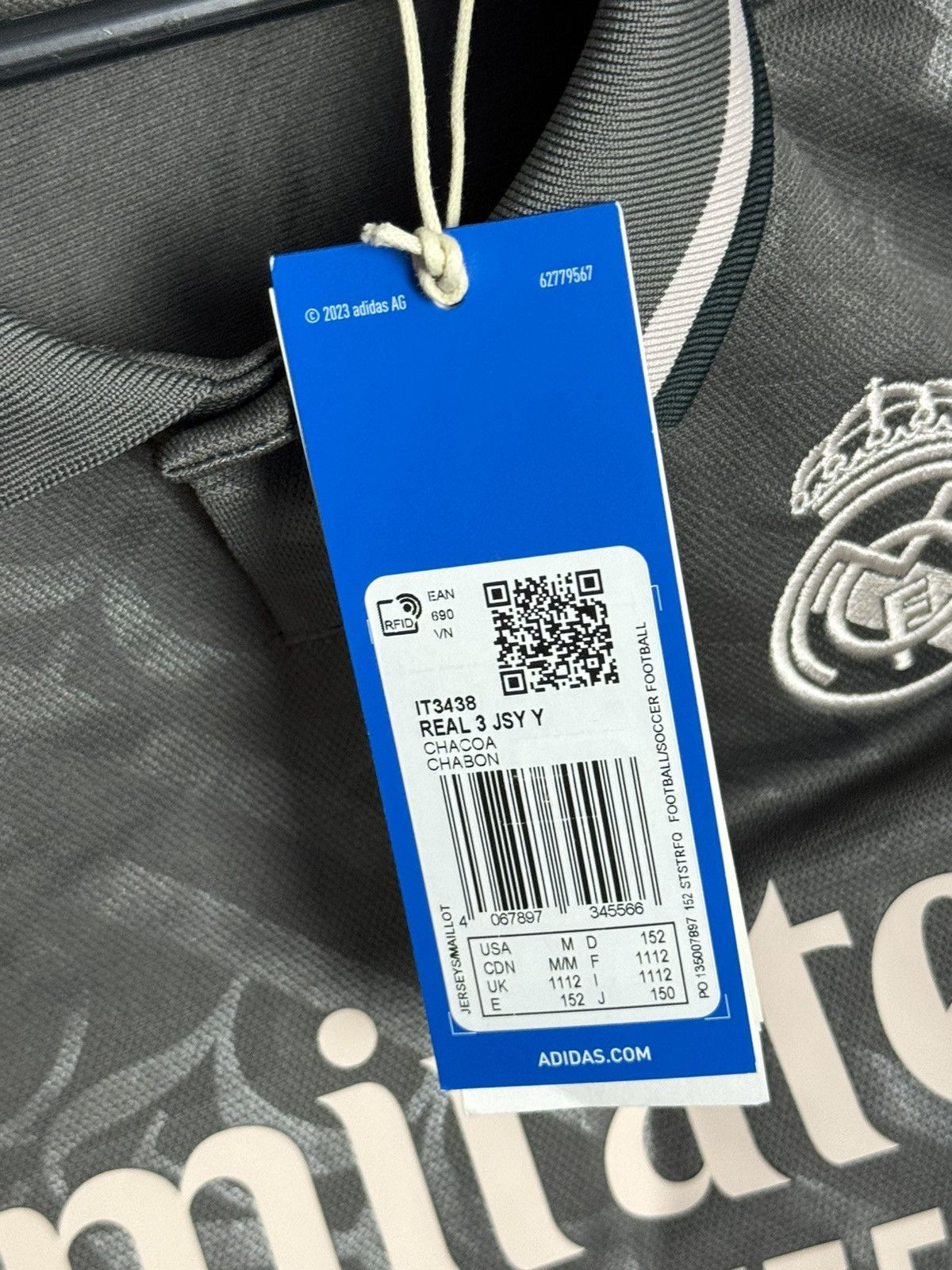 Adidas KIDS New Real Madrid 24/25 Third Vinicius Jr Football Jersey Size US XS / EU 42 / 0 - 10 Thumbnail