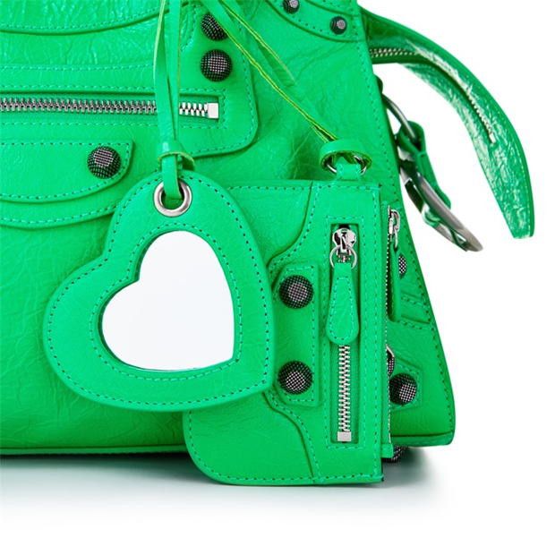 Balenciaga o1g2r1mq0924 Size: OS / Small Tote Bag in Green Size ONE SIZE - 3 Thumbnail