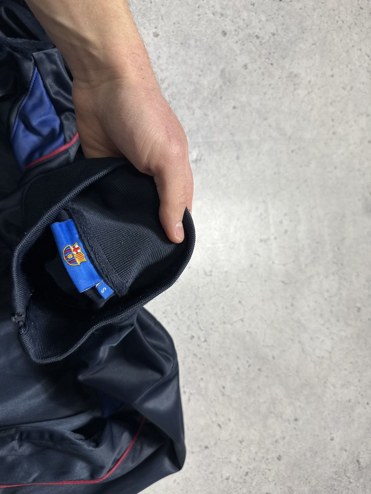 Vintage Barcelona FC Vintage Track Jacket Size S Football Size US S / EU 44-46 / 1 - 6 Thumbnail