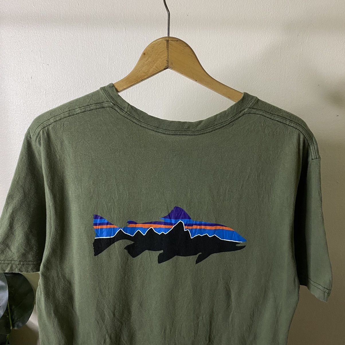 Patagonia Patagonia Surf Shark Tee Size US M / EU 48-50 / 2 - 2 Thumbnail