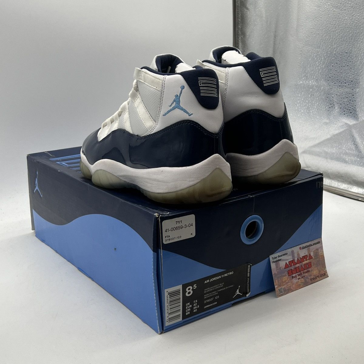 Jordan Brand Air Jordan 11 win like 82 Size US 8.5 / EU 41-42 - 4 Thumbnail