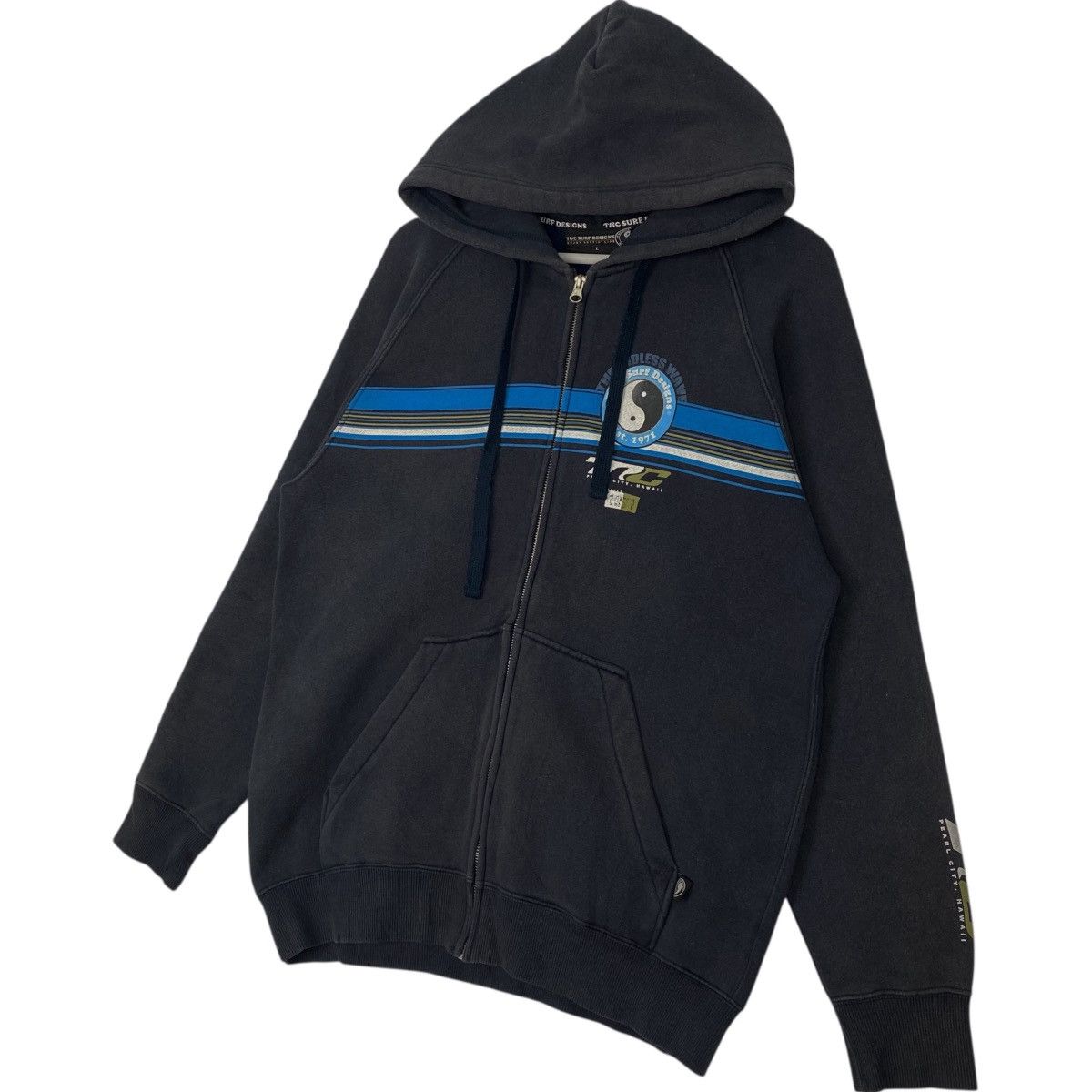 Vintage Vintage T&C Surf Hawaii Hoodie Sweater Black Size L Size US L / EU 52-54 / 3 - 2 Thumbnail