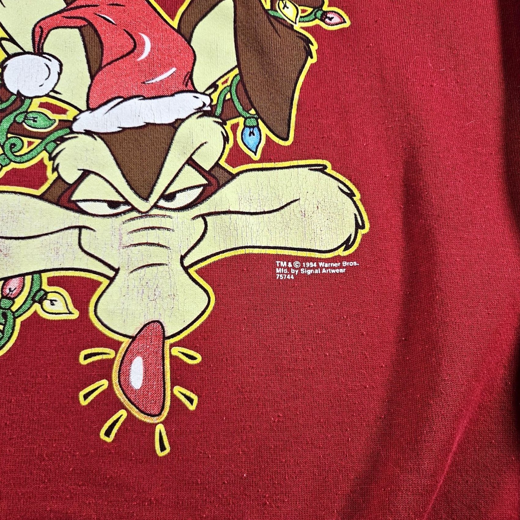 Vintage VINTAGE Signal Artwear Sweatshirt Wile E. Coyote Graphic Print Red 90s Christmas Mens Large L Pullover Fleece Holiday Pattern Size US L / EU 52-54 / 3 - 3 Thumbnail