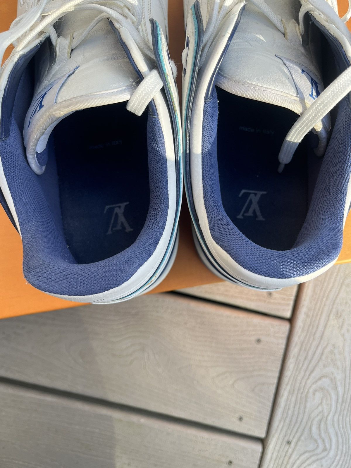 Louis Vuitton × Virgil Abloh Louis Vuitton Virgil abloh sneakers rare colour way Size US 9.5 / EU 42-43 - 8 Thumbnail