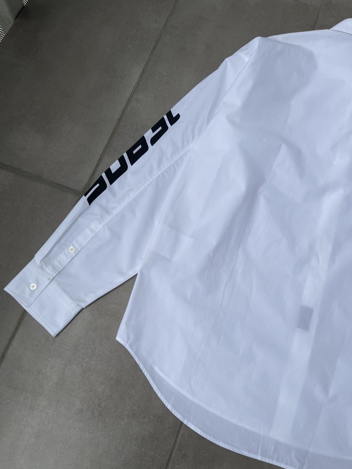 Versace !DS! SS23 Versace Logo Oversized White Shirt Size US M / EU 48-50 / 2 - 19 Thumbnail
