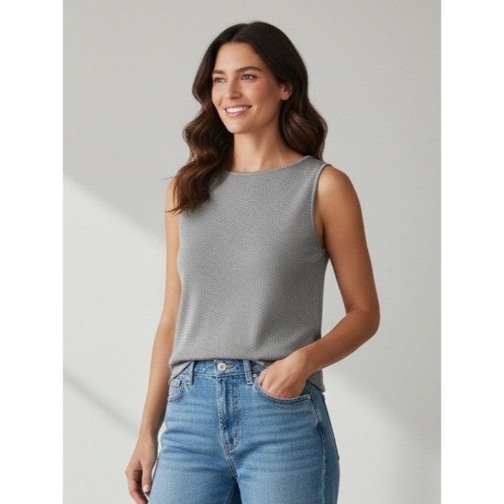 St. John St. John Classic Sleeveless Gray Knit Tank Top Size M / US 6-8 / IT 42-44 - 1 Thumbnail