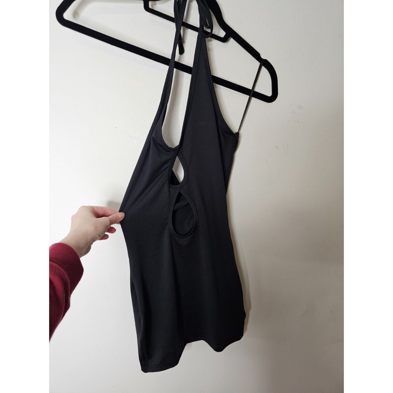 Other Dyln Black Aida V Halter Top Key Hole Front Cutouts Dress XS Size XS / US 0-2 / IT 36-38 - 2 Thumbnail