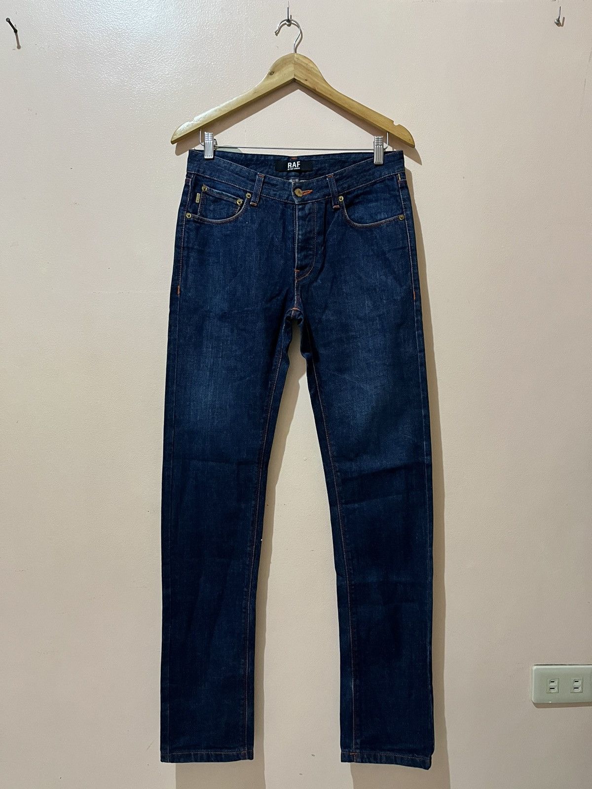Raf by Raf Simons Raf By Raf Simons - Yellow Patent Back Pockets - Jeans Size US 30 / EU 46 - 3 Thumbnail