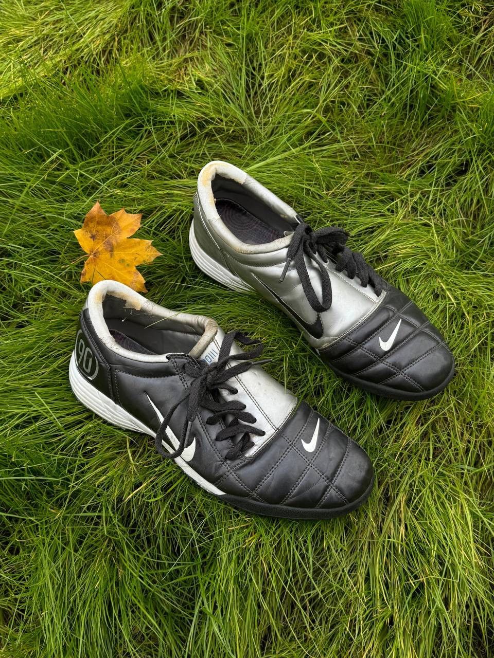 Nike Iconic 2005 Nike Total 90 Football Soccer Shoes Size US 10 / EU 43 - 1 Thumbnail