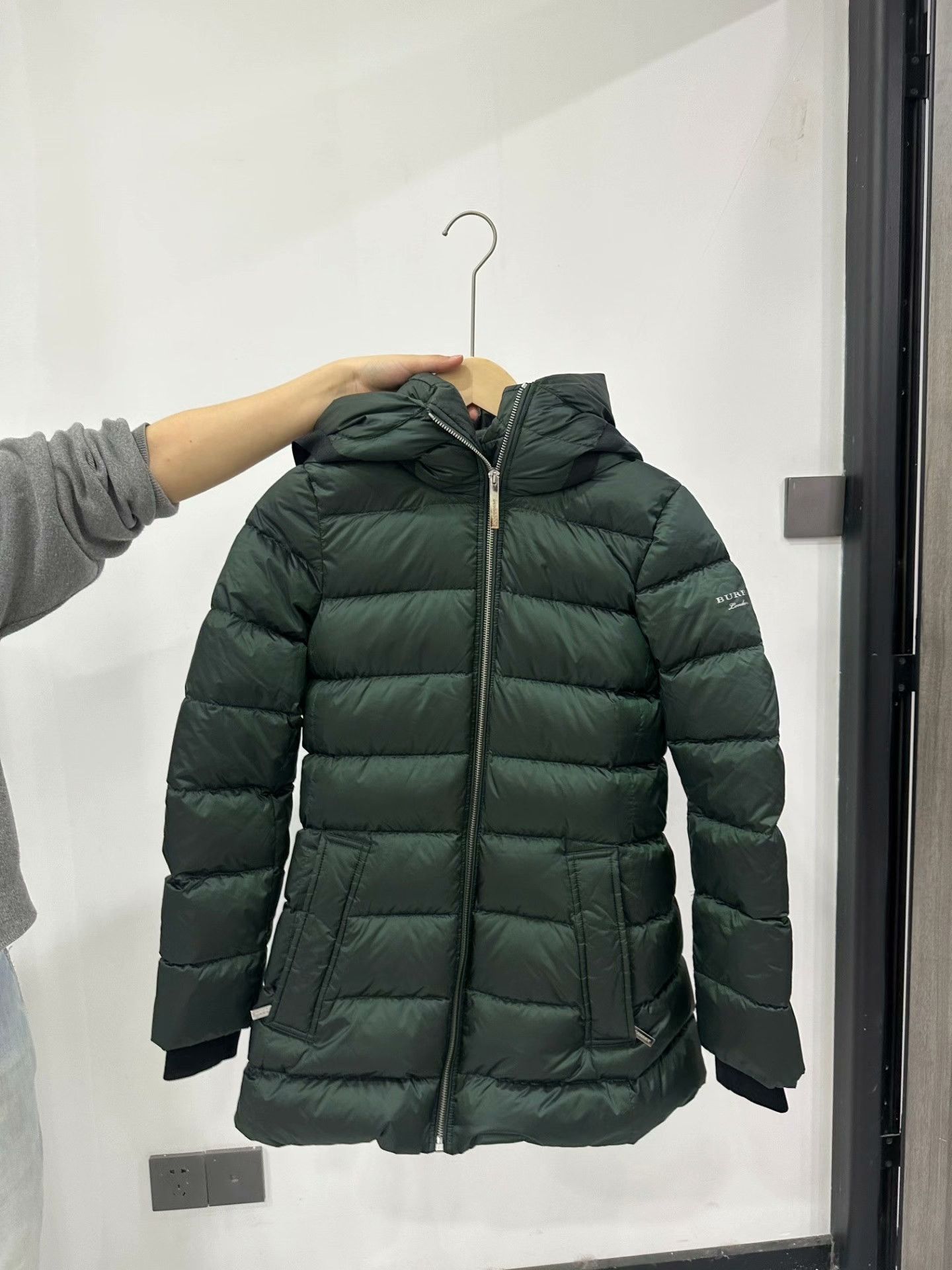 Burberry Burberry Green Quilted Hooded Down Jacket Size S / US 4 / IT 40 - 1 Thumbnail