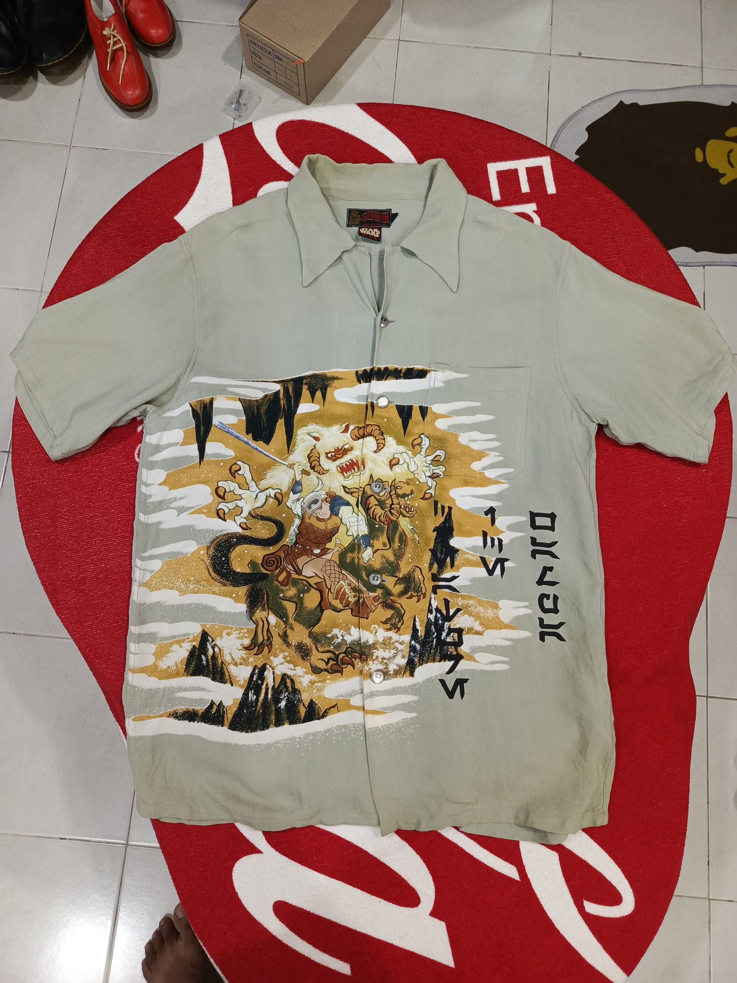 Star Wars Bou-ken-oh x Star Wars Hawaiian shirt. Size US L / EU 52-54 / 3 - 5 Thumbnail