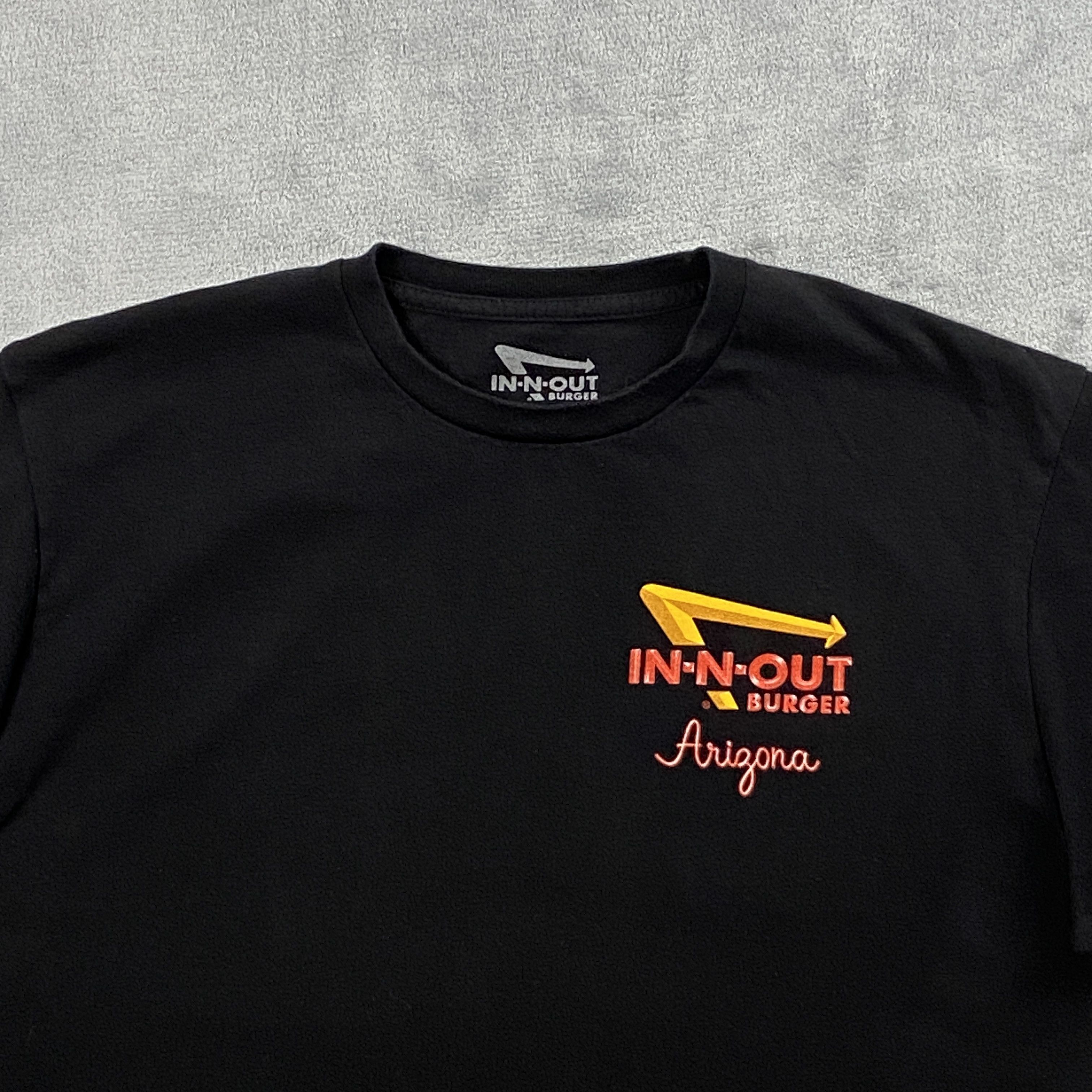 Vintage IN N OUT ARIZONA T Shirt Men MUSCLE CAR SUNSET Short Sleeve Size US L / EU 52-54 / 3 - 7 Thumbnail