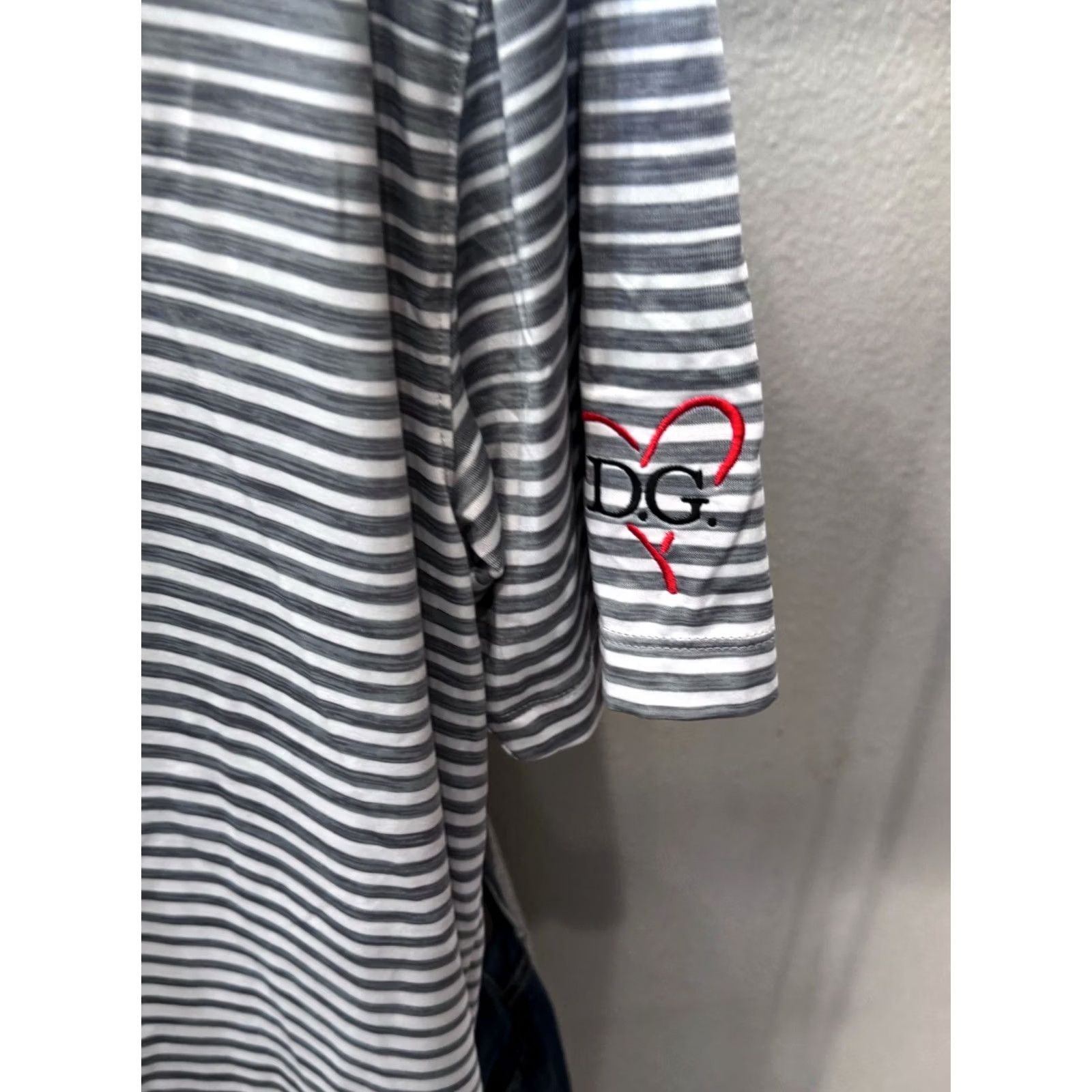 Under Armour Under Armour POLO SHIRT Men Medium M Gray Stripe DG Heart Size US M / EU 48-50 / 2 - 4 Thumbnail