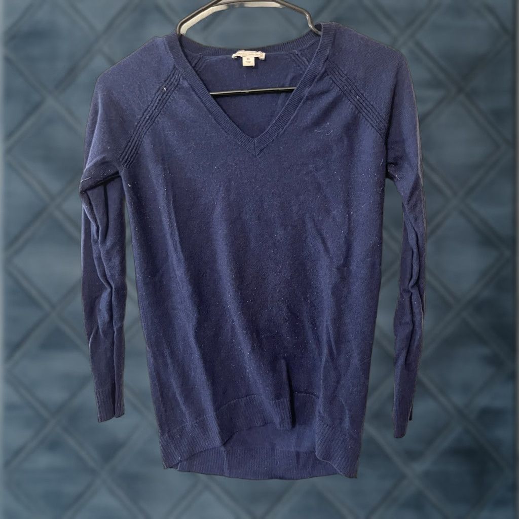 Gap GAP Women's XS Maternity V-Neck Cotton Blend Lightweight Navy Blue Sweater Shirt/Top (Regular) Women Size XS / US 0-2 / IT 36-38 - 1 Thumbnail