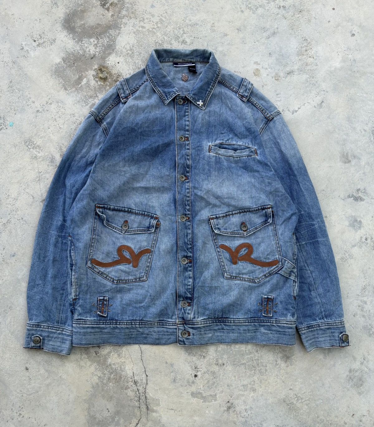 Rocawear Vintage Rocawear Bondage Distressed Denim Jacket Oversized Size US XL / EU 56 / 4 - 3 Thumbnail
