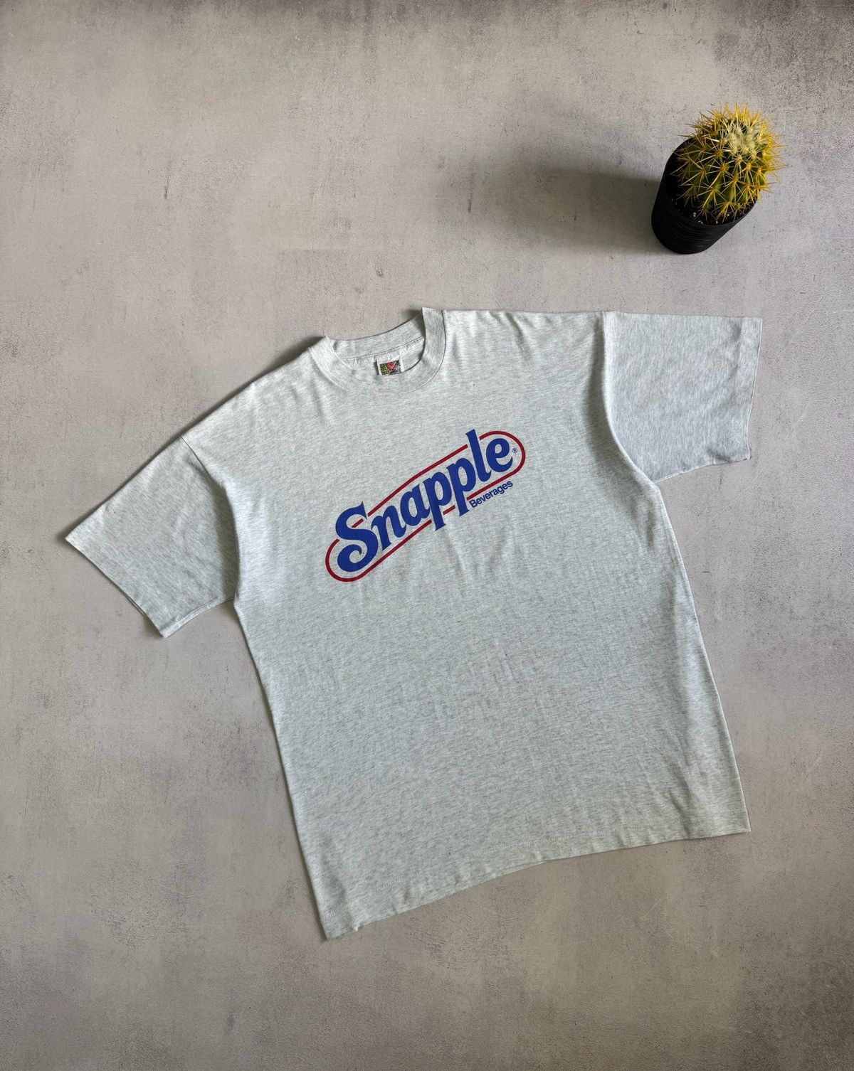 Fruit Of The Loom Vintage Snapple Beverages T Shirt Tee Big Logo Rare 80s Size US XL / EU 56 / 4 - 1 Thumbnail