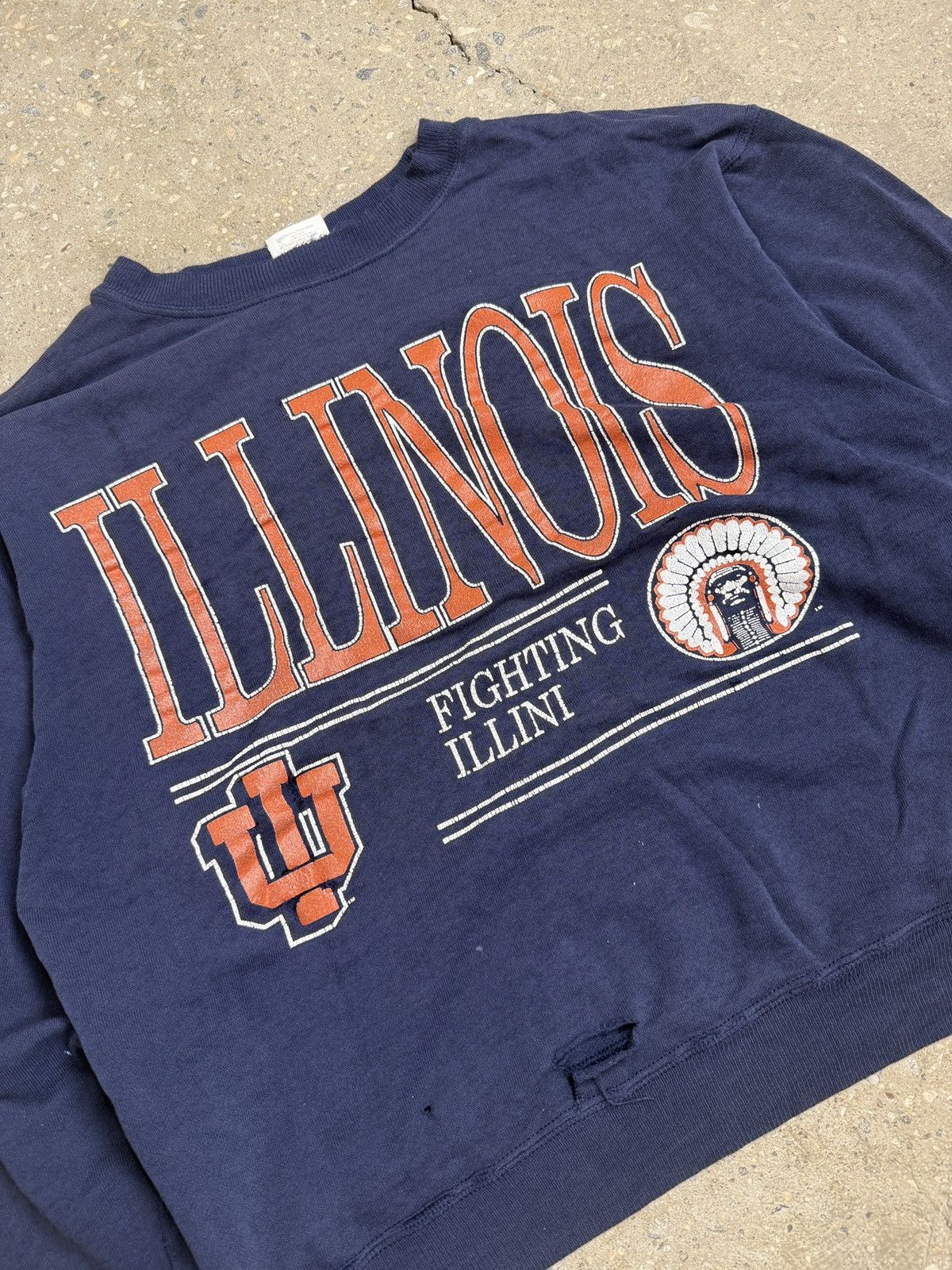 Vintage 1990’s Illinois Fighting Illini Vintage Crewneck Size US XL / EU 56 / 4 - 3 Thumbnail