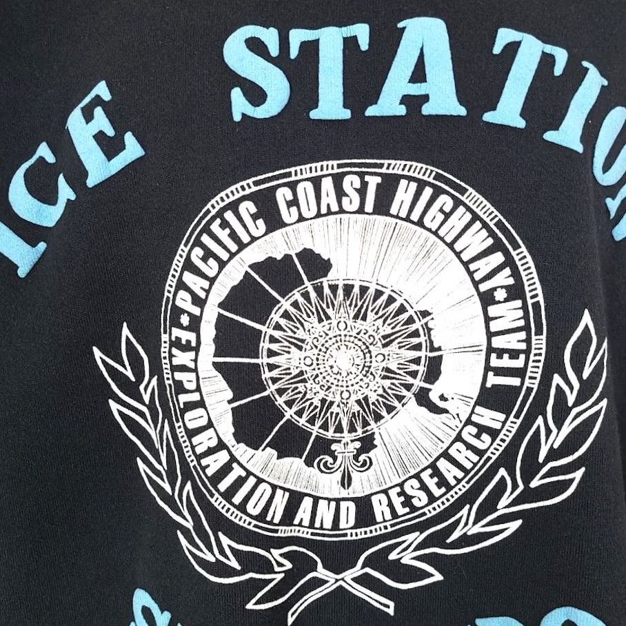 Vintage VINTAGE Antarctica Sub Zero Ice Station Sweatshirt PCH Pacific Coast Highway USA Mens Large Black Cotton Blend Crew Neck Pullover Travel 80s Size US L / EU 52-54 / 3 - 3 Thumbnail