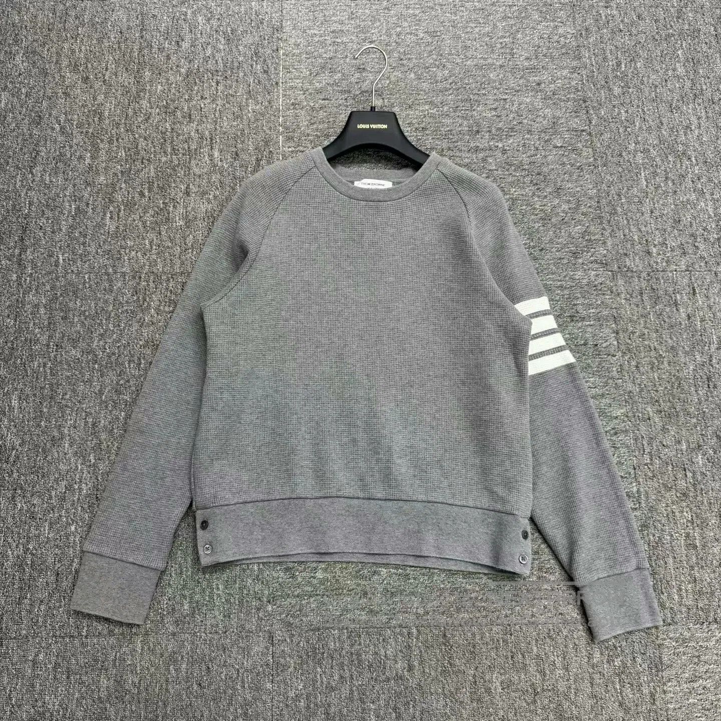 Thom Browne thom browne waffle knit sweatshirt. Size US M / EU 48-50 / 2 - 1 Thumbnail