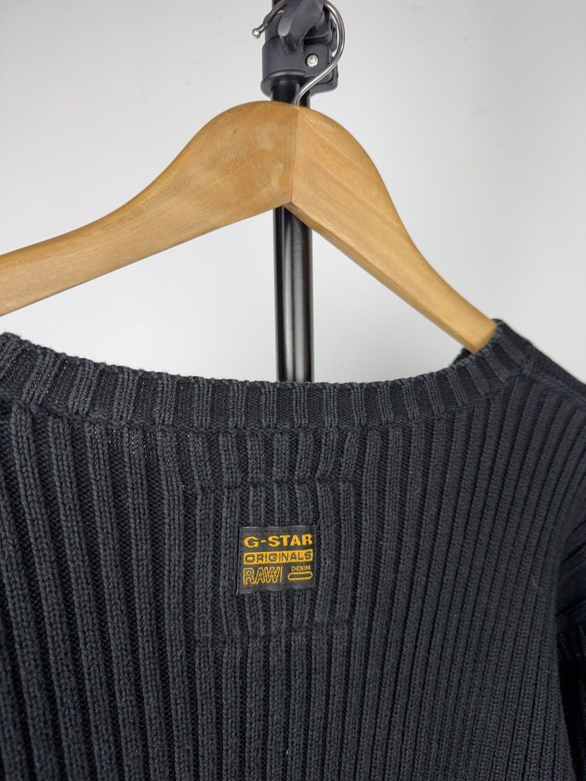 G-Star Avant Garde 00s G-Star RAW Black Knit Sweater Embossed Logo Size US XL / EU 56 / 4 - 15 Thumbnail