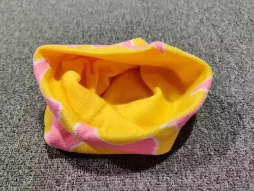 Other Rich Star All Over Graphic No Cuff Beanie Hat Yellow Size ONE SIZE - 3 Thumbnail