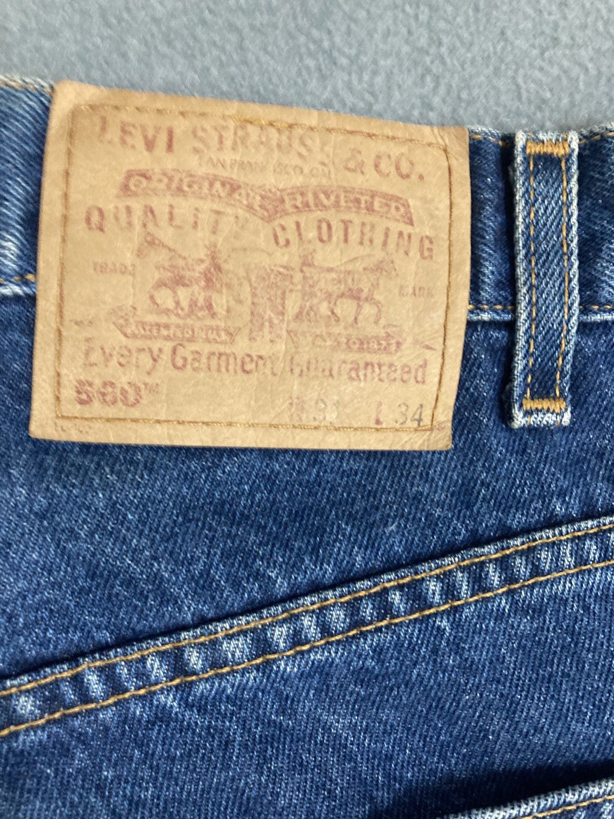 Levi's Vintage 90’s Levis 560 jeans Made in Mexico Size US 31 - 12 Thumbnail