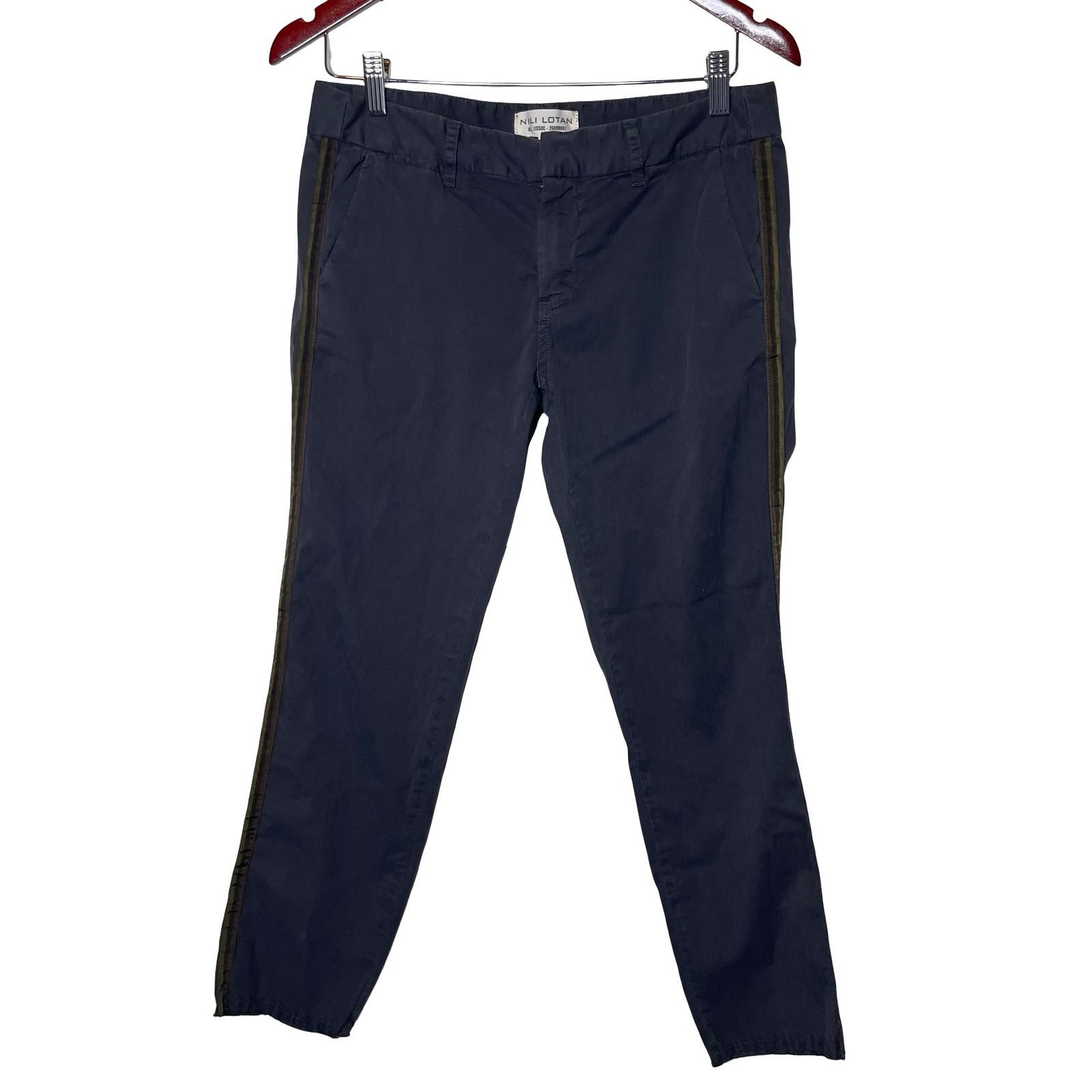 Nili Lotan Nili Lotan grey cropped pants with green side stripe sz 4 Size 27" / US 4 / IT 40 - 1 Thumbnail