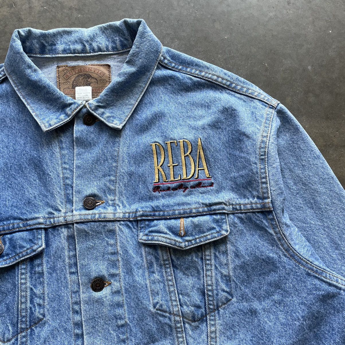 Vintage Vintage Reba McEntire Country Western Denim Trucker Jacket Size US L / EU 52-54 / 3 - 5 Thumbnail