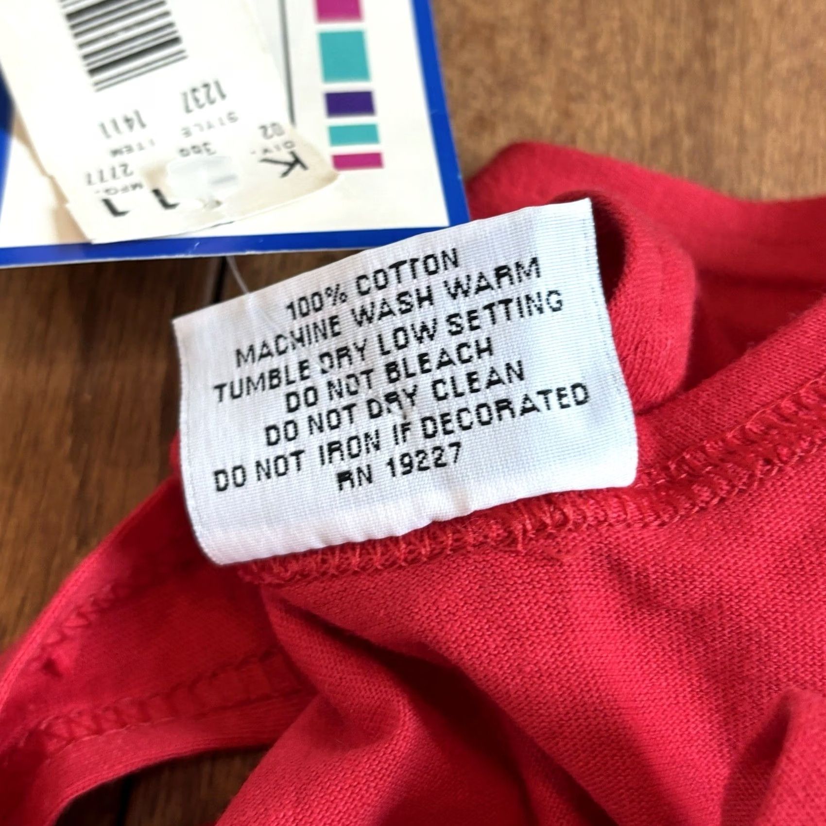 McGregor VINTAGE NWT MacGregor Muscle Tank Top Red Black Made in the USA XL Men Tank Sleeveless Scoop Neck Adult Large Size US XL / EU 56 / 4 - 5 Thumbnail