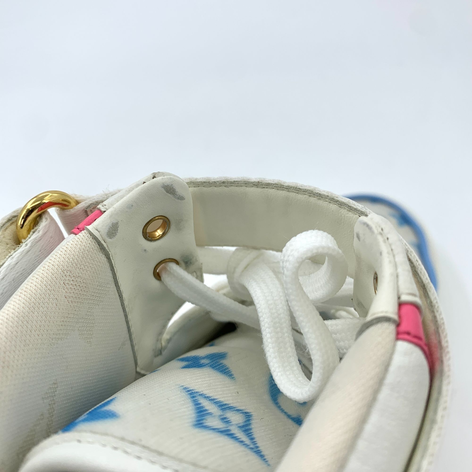 Louis Vuitton Louis Vuitton Color-Blocked Monogram Logo High-Top Sneakers Size US 9.5 / IT 39.5 - 3 Thumbnail