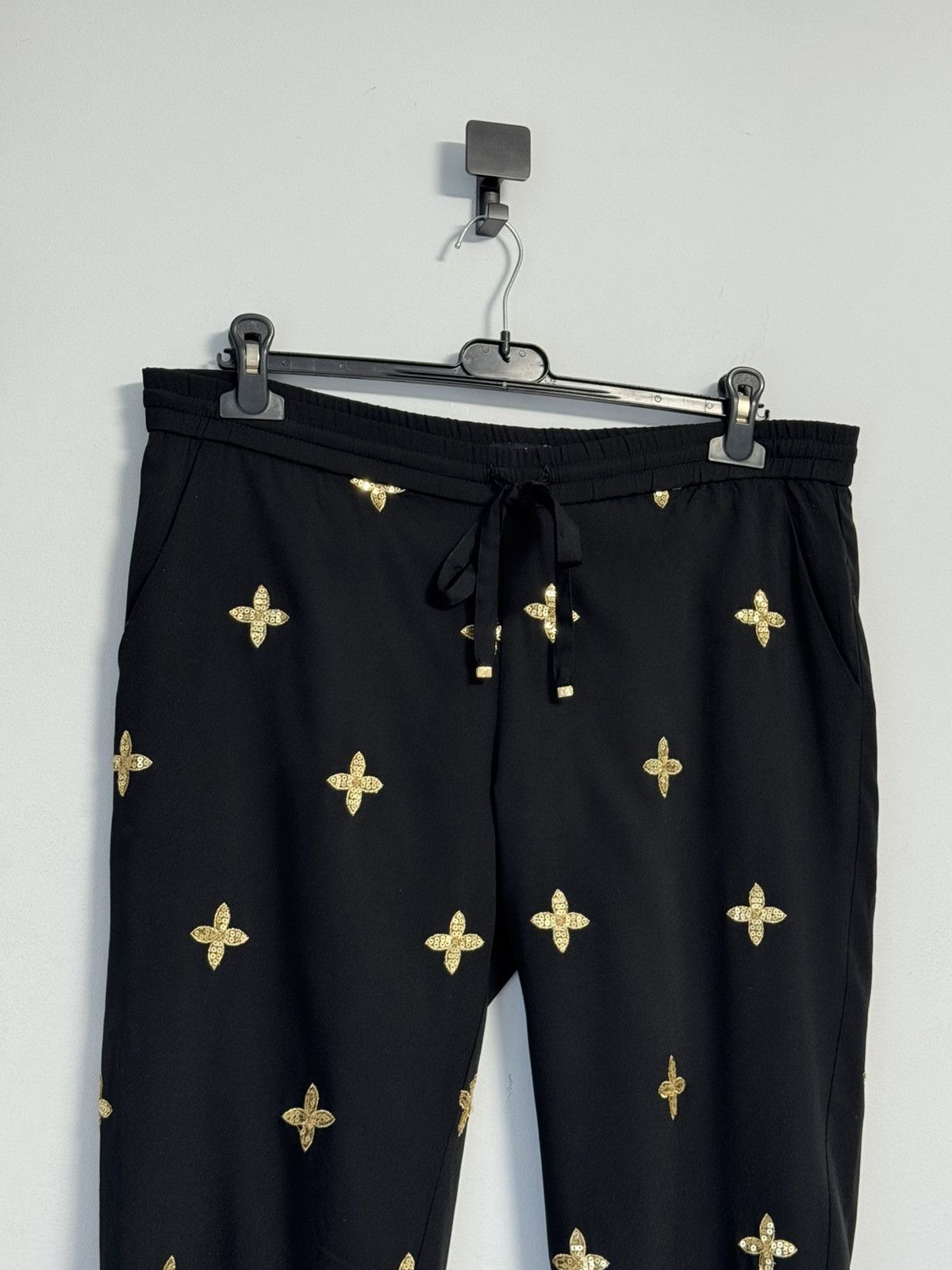Juicy Couture Juicy Couture Womens Pants Size M Black Crepe Jogger Size 32" / US 10 / IT 46 - 2 Thumbnail