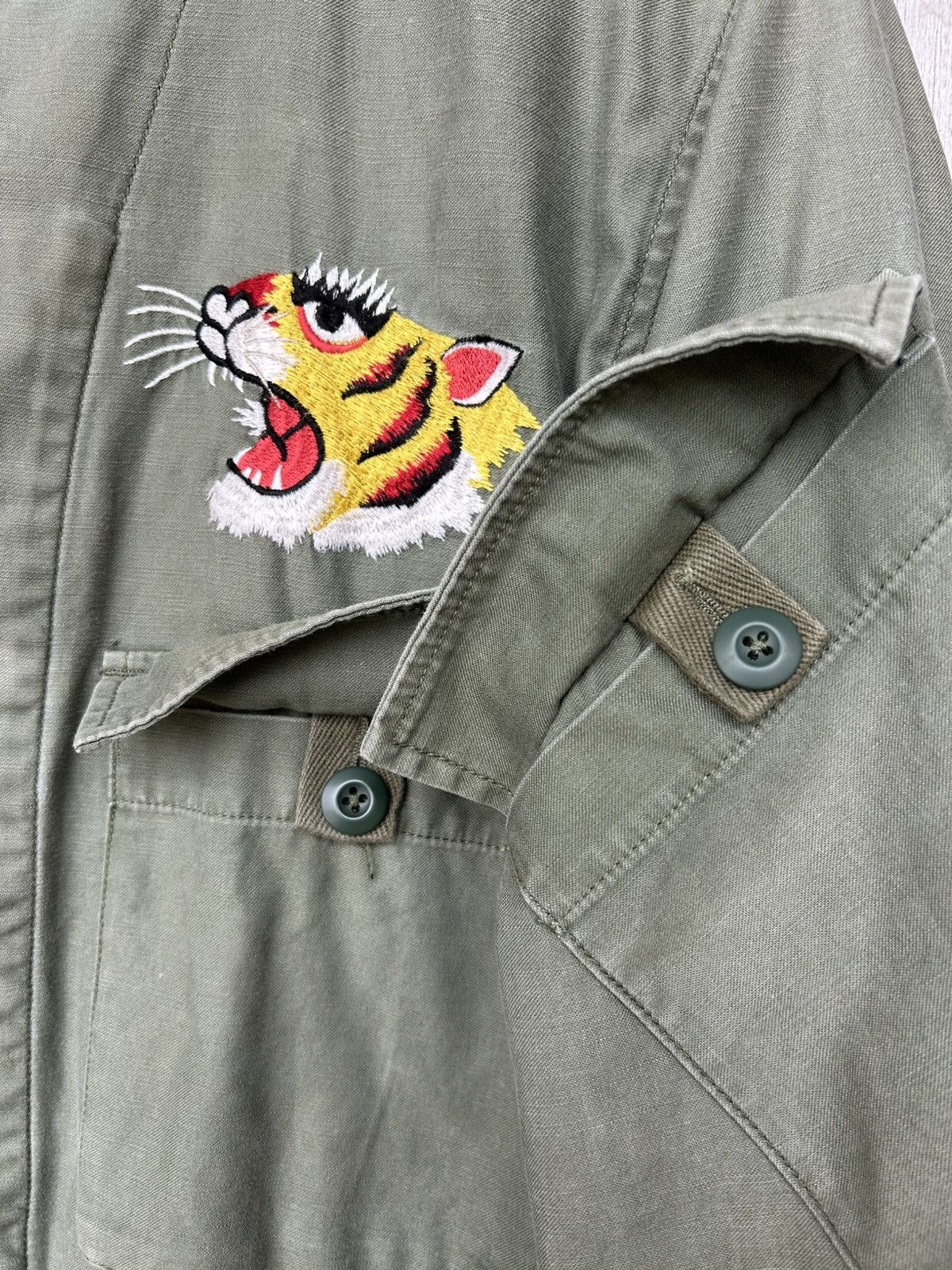 Avirex Avirex Tiger Embroidery Bomber Jacket Size US L / EU 52-54 / 3 - 4 Thumbnail