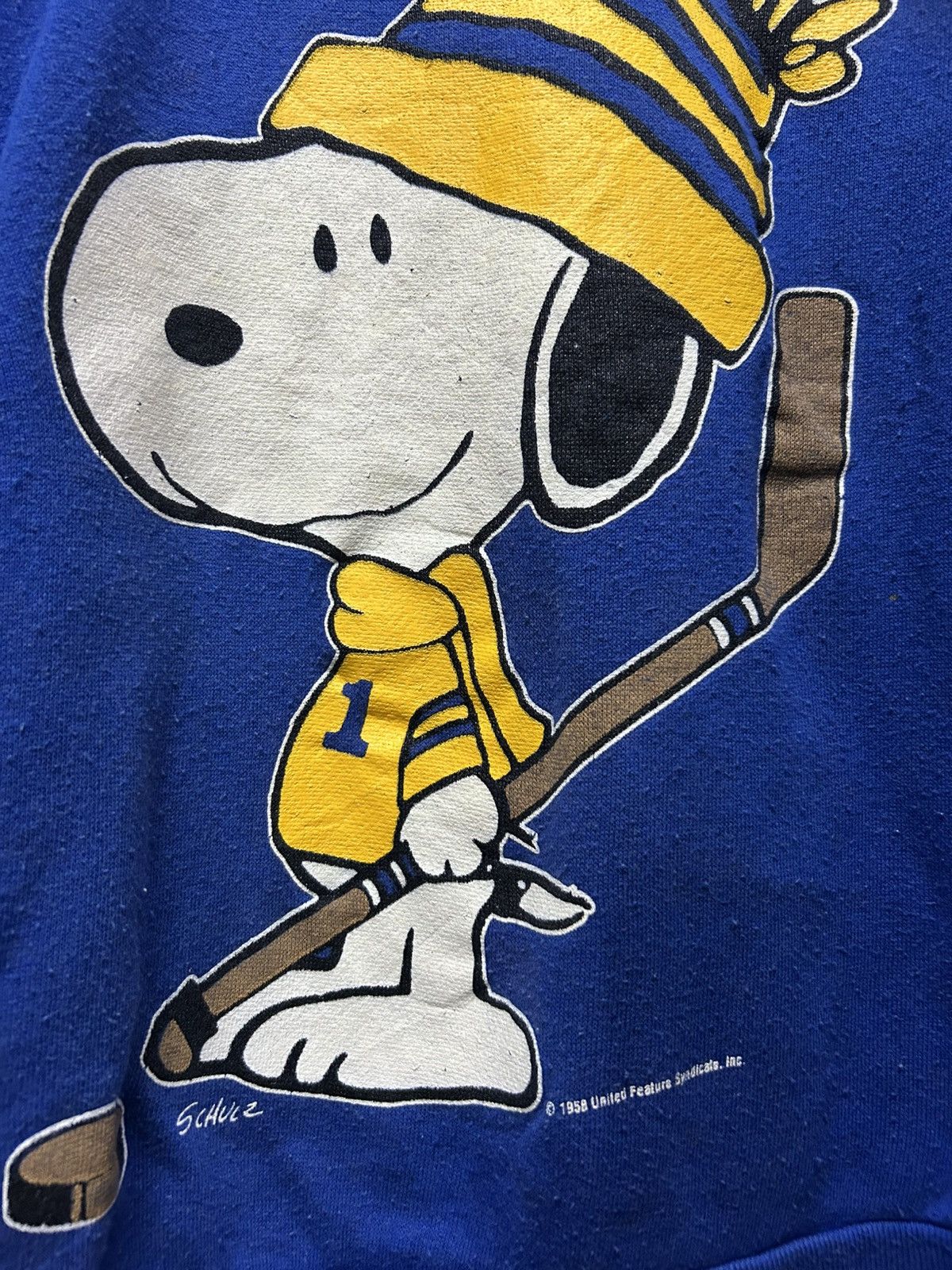 Cartoon Network × Peanuts × Vintage Vintage snoopy hockey stick crewneck Size US S / EU 44-46 / 1 - 2 Thumbnail