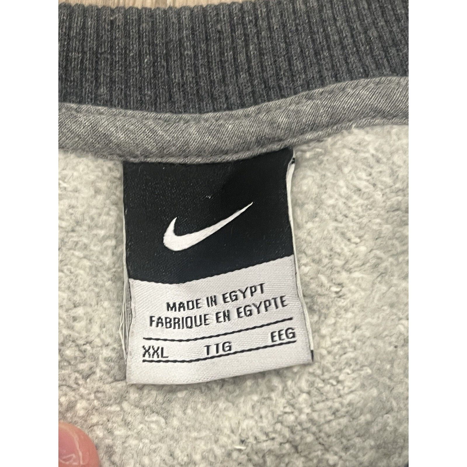 Nike Vintage Y2K Nike Gray White Embroidered Swoosh Sweatshirt Size US XXL / EU 58 / 5 - 3 Thumbnail