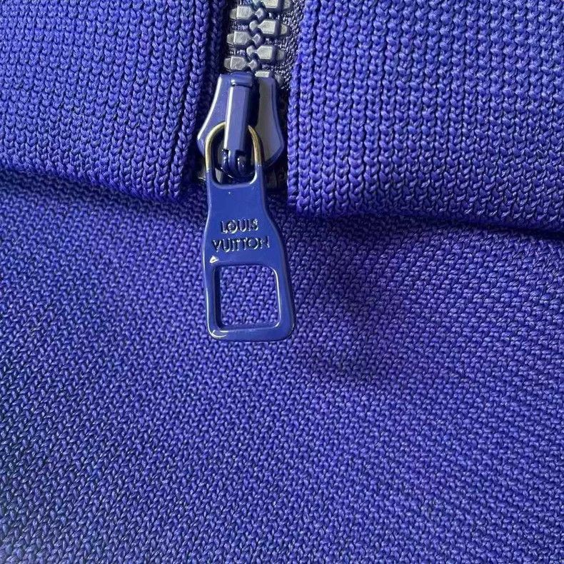 Louis Vuitton Louis Vuitton Striped printed zip stand up collar long sle Size US L / EU 52-54 / 3 - 6 Thumbnail