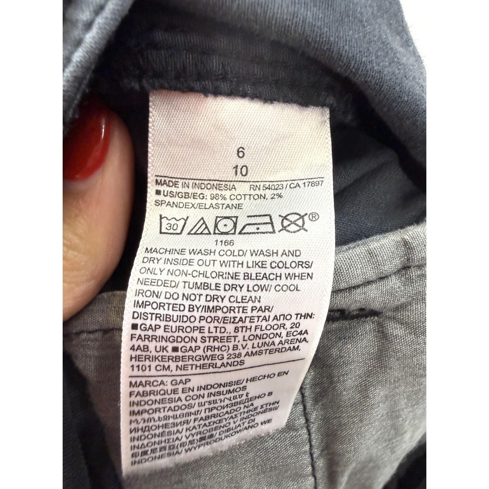 Gap Gap Womens Girlfriend Khaki Crop Straight Leg Pants Gray 6 Twill Casual with Pockets Stretch Cotton Spandex Size 28" / US 6 / IT 42 - 7 Thumbnail