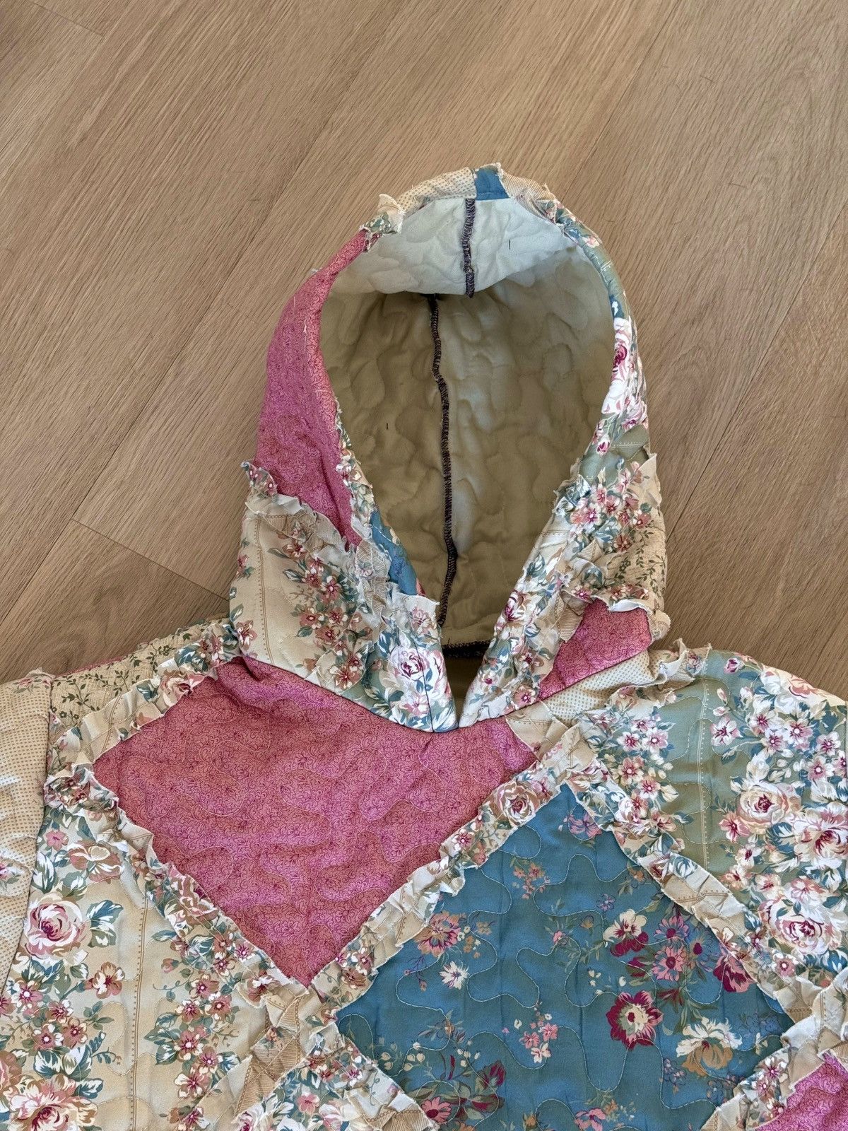 Handmade Floral Quilted Hoodie Size M / US 6-8 / IT 42-44 - 3 Thumbnail