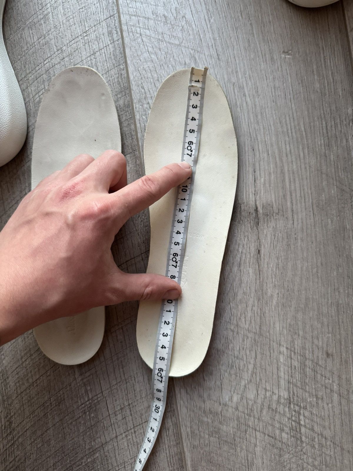 Alexander McQueen Alexander McQueen Oversized Leather White Sneakers Size US 7.5 / EU 40-41 - 25 Thumbnail