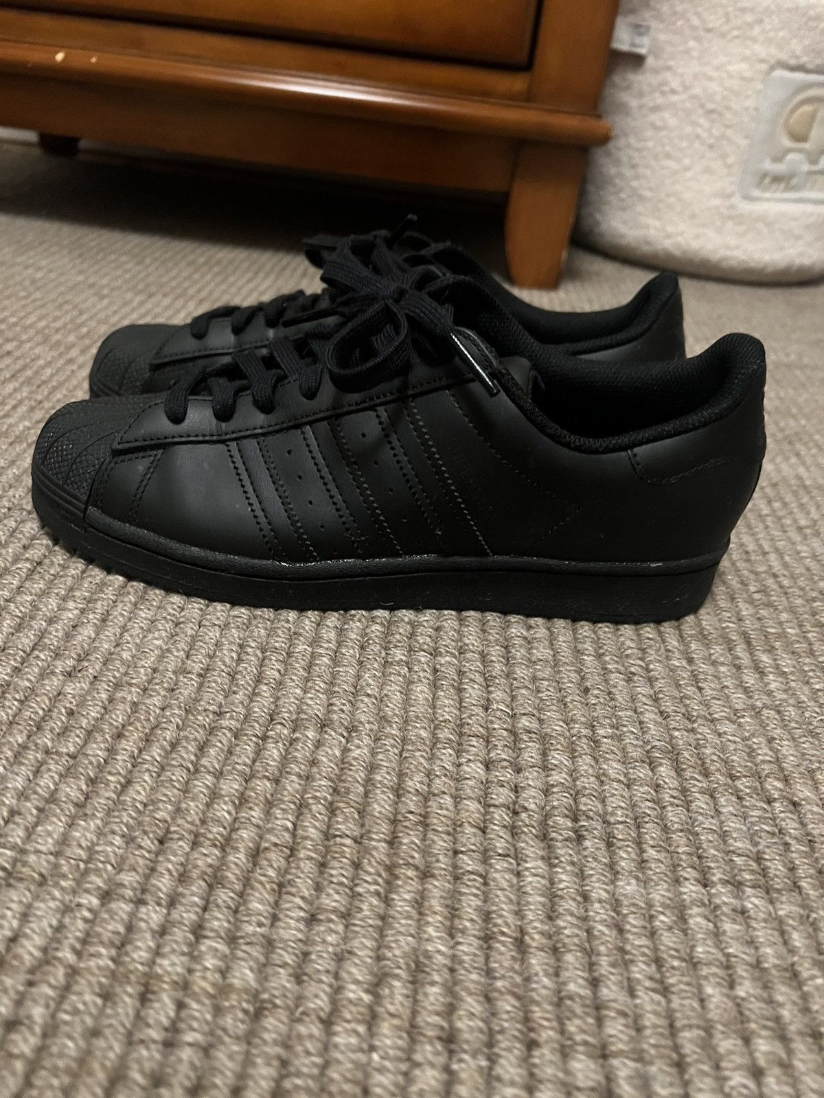 Adidas Adidas Superstar Triple Black Size US 8.5 / EU 41-42 - 6 Thumbnail