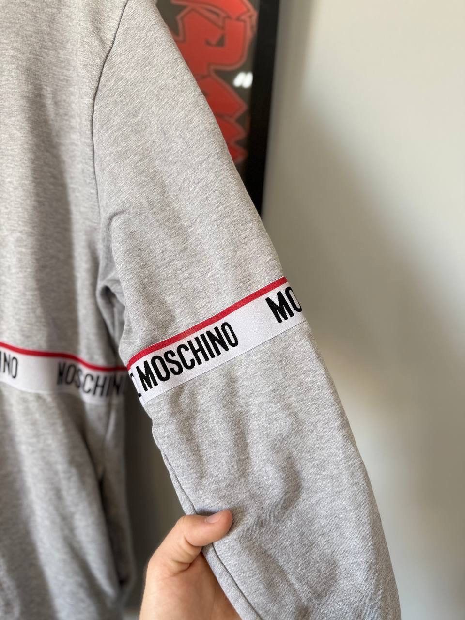 Moschino Vintage luxury Designer Moschino hoodie multi logo Size US L / EU 52-54 / 3 - 8 Thumbnail