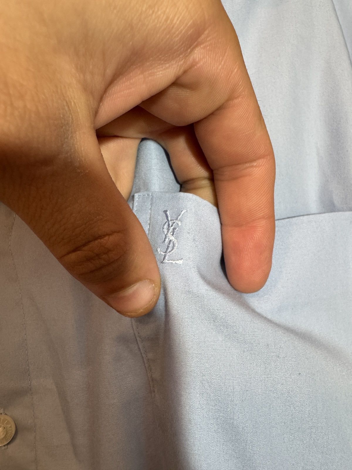 Yves Saint Laurent Yves Saint Laurent Men’s Dress Shirt XL Light Blue– Like New Size US XL / EU 56 / 4 - 3 Thumbnail